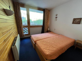 Spacieux appartement 3 pièces pour 8 personnes avec balcon, centre station - FR-1-181-2113